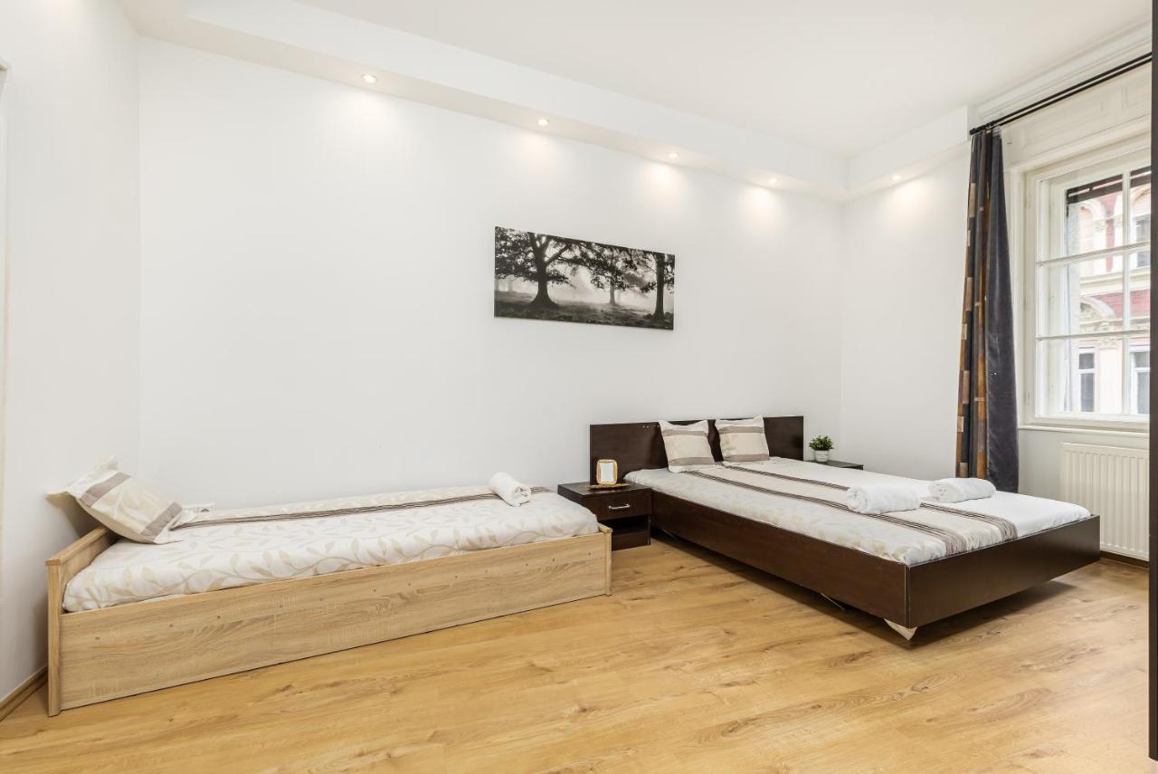 Real Apartments Kertesz Budapest Bagian luar foto