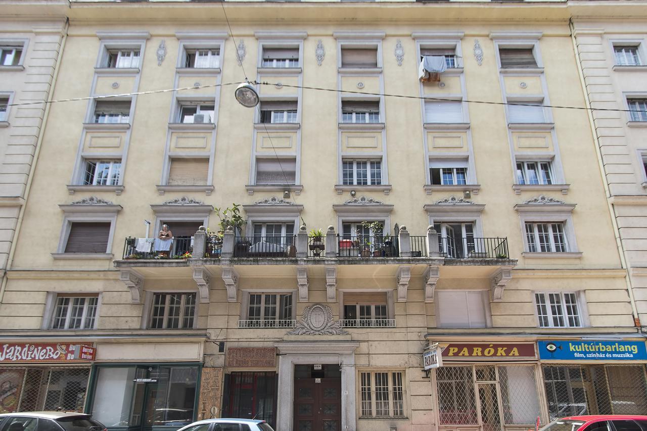 Real Apartments Kertesz Budapest Bagian luar foto