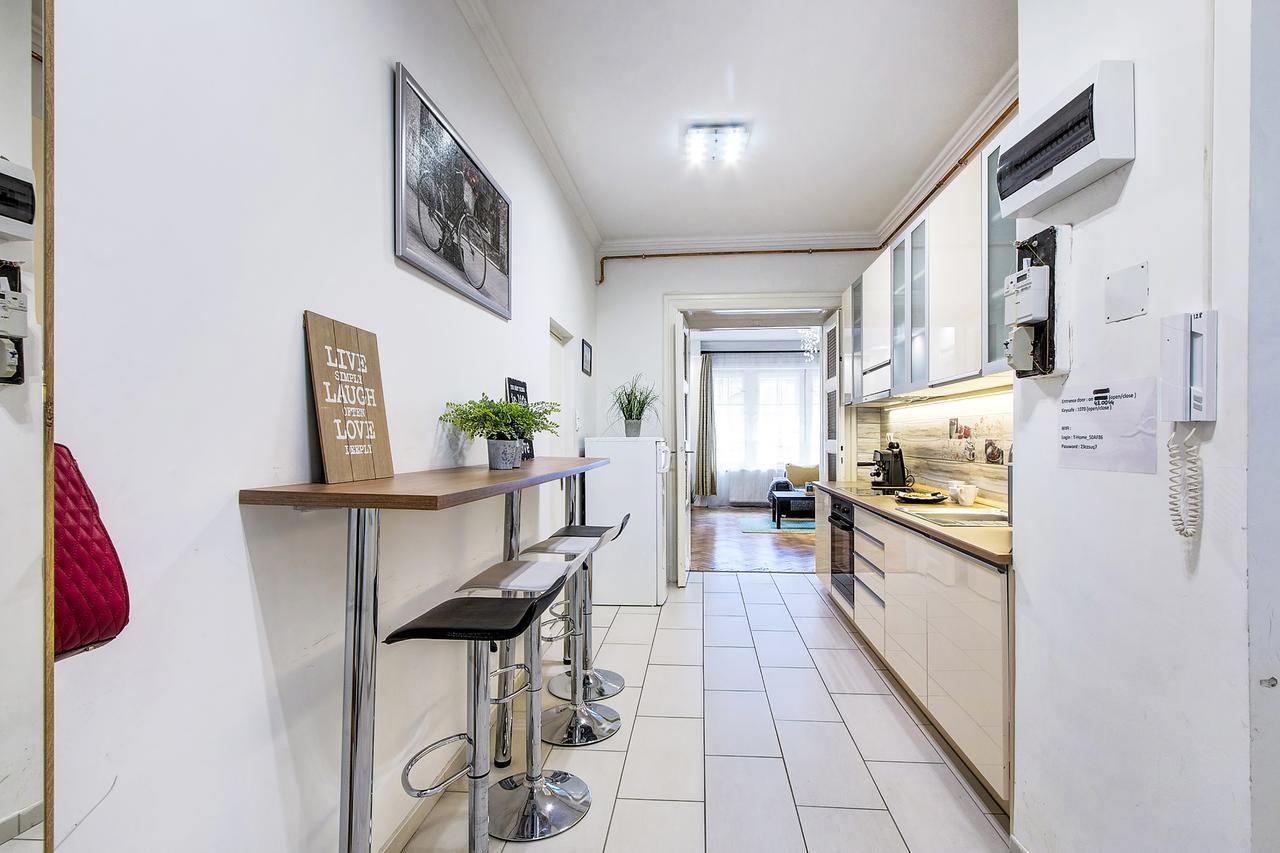 Real Apartments Kertesz Budapest Bagian luar foto
